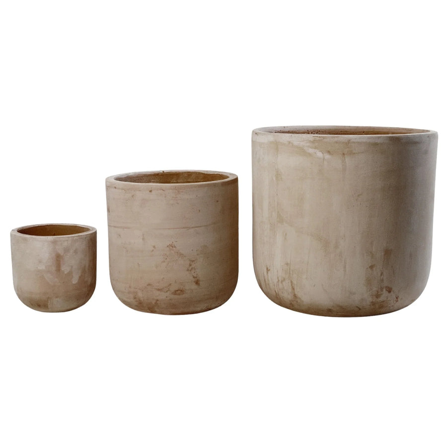 Dora Planter Vietnamese Unglazed